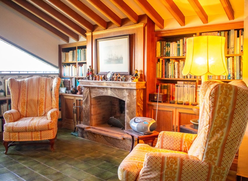 Resale - Villa - Orihuela Costa - Cabo Roig