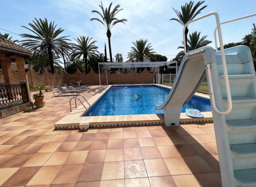 Resale - Villa - Orihuela Costa - Cabo Roig