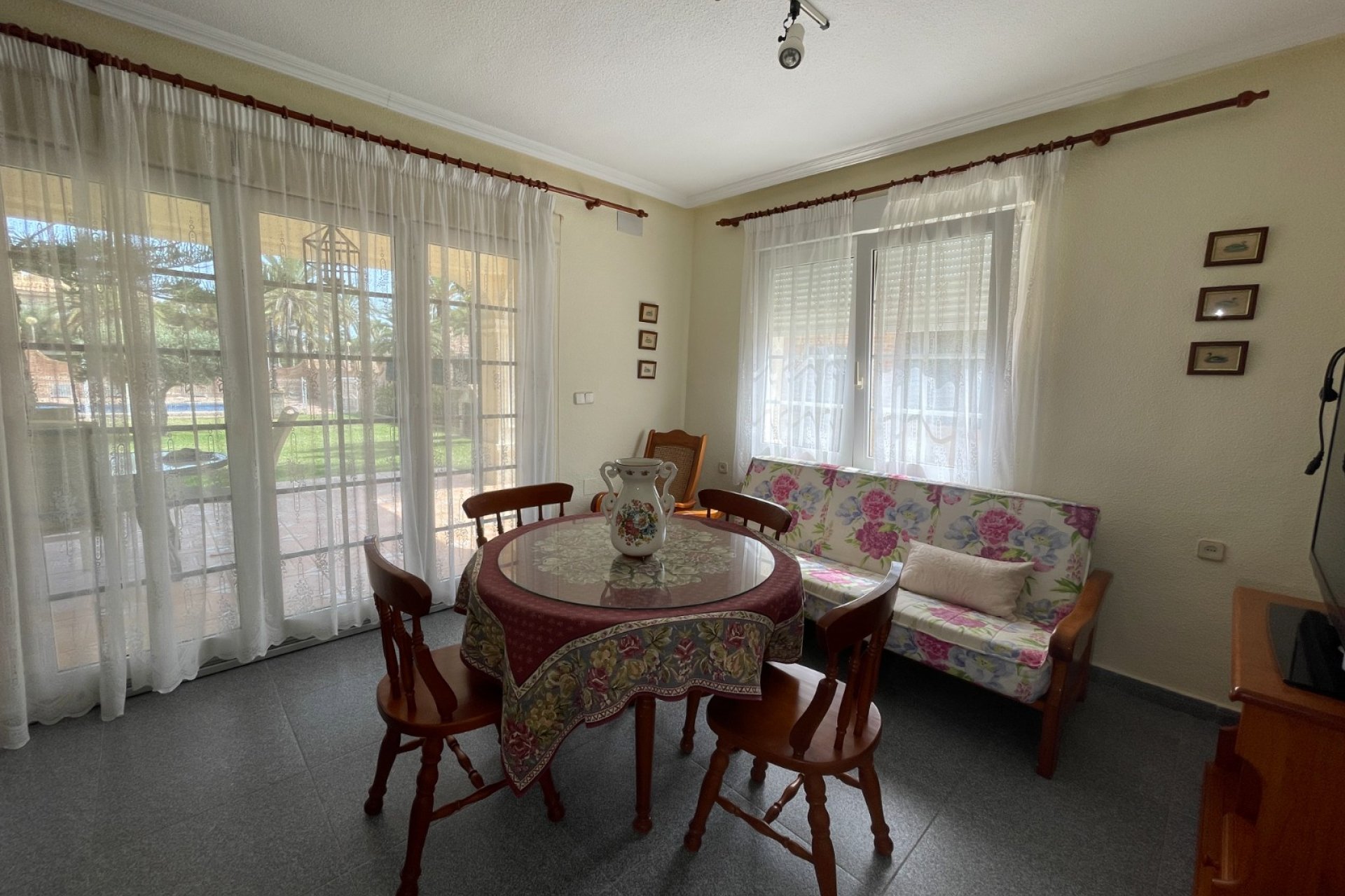 Resale - Villa - Orihuela Costa - Cabo Roig