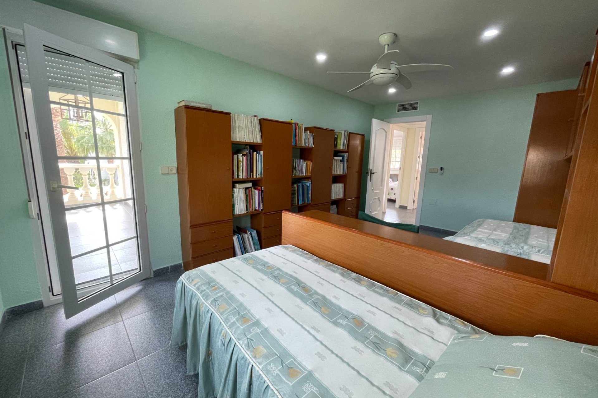 Resale - Villa - Orihuela Costa - Cabo Roig