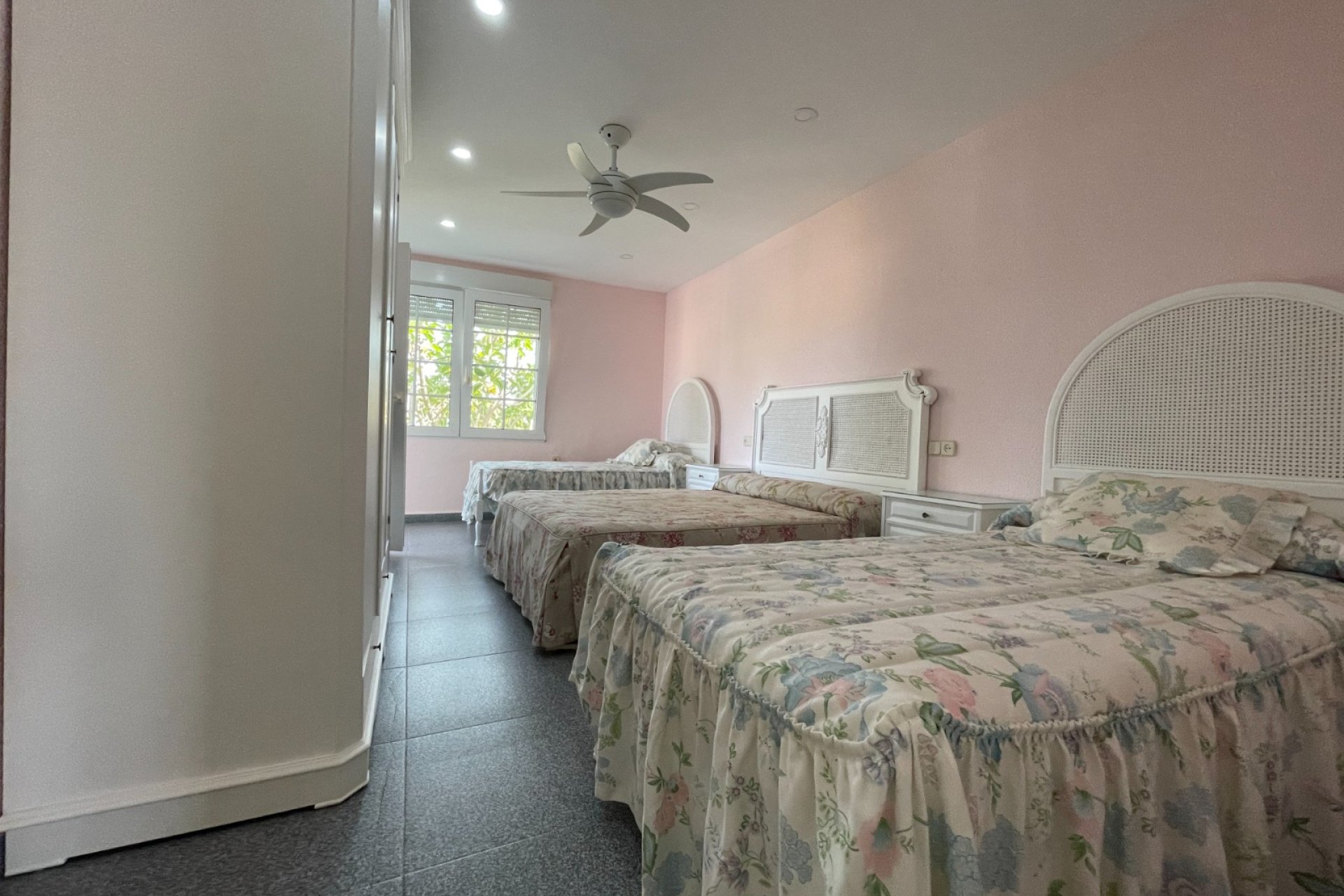 Resale - Villa - Orihuela Costa - Cabo Roig