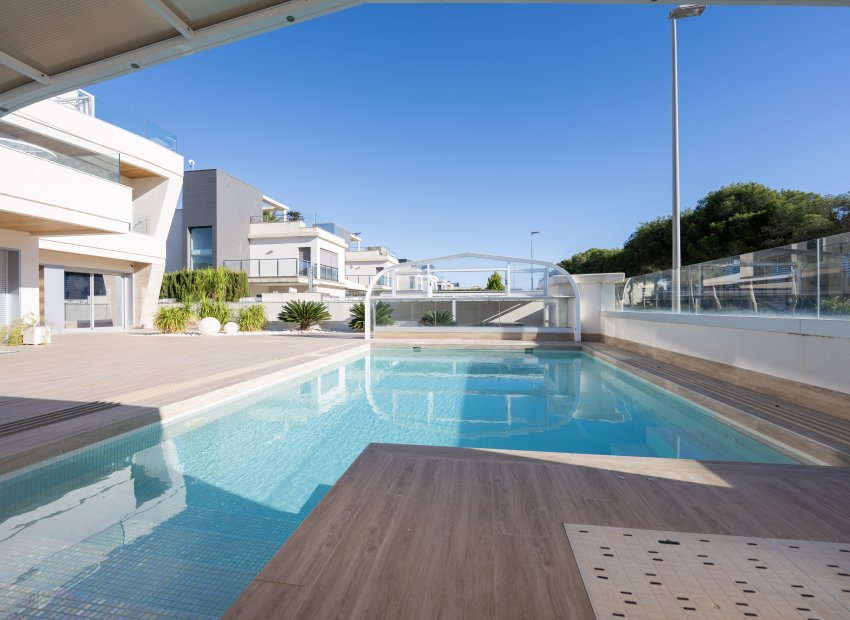 Resale - Villa - Orihuela Costa - Cabo Roig