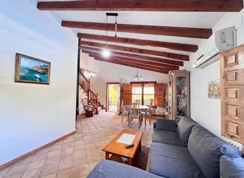 Resale - Villa - Orihuela Costa - Cabo Roig