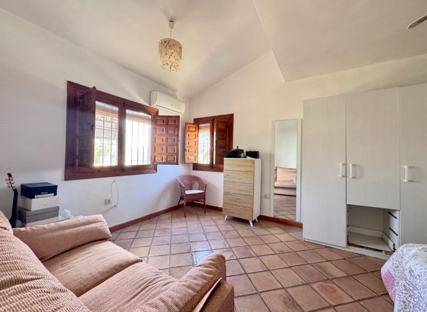 Resale - Villa - Orihuela Costa - Cabo Roig