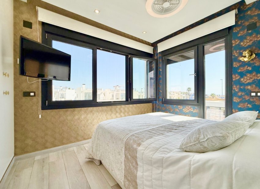 Resale - Villa - Orihuela Costa - Cabo Roig
