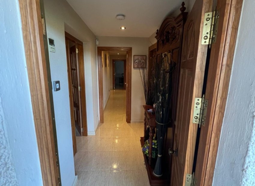 Resale - Villa - Orihuela Costa - Campoamor