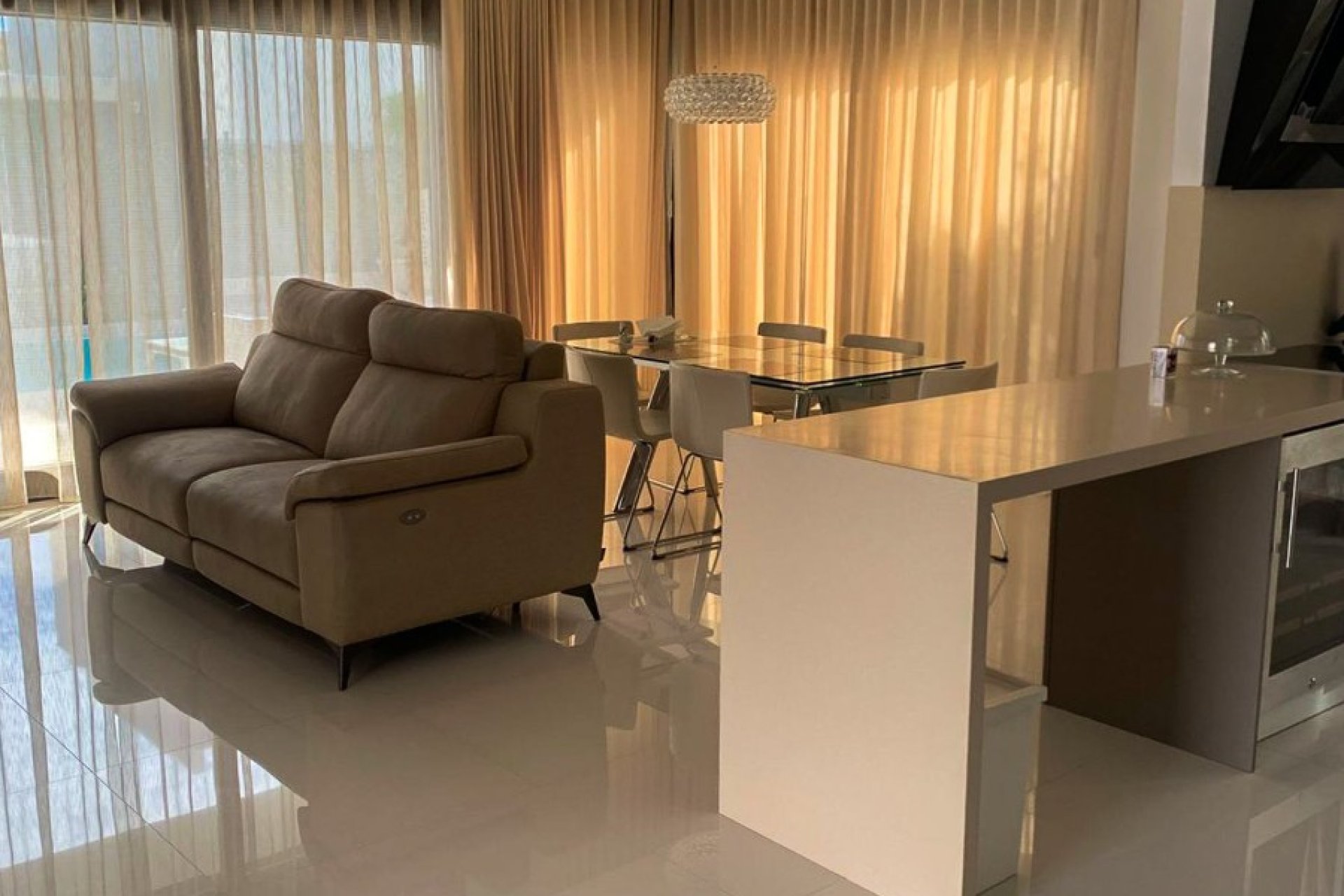 Resale - Villa - Orihuela Costa - Campoamor