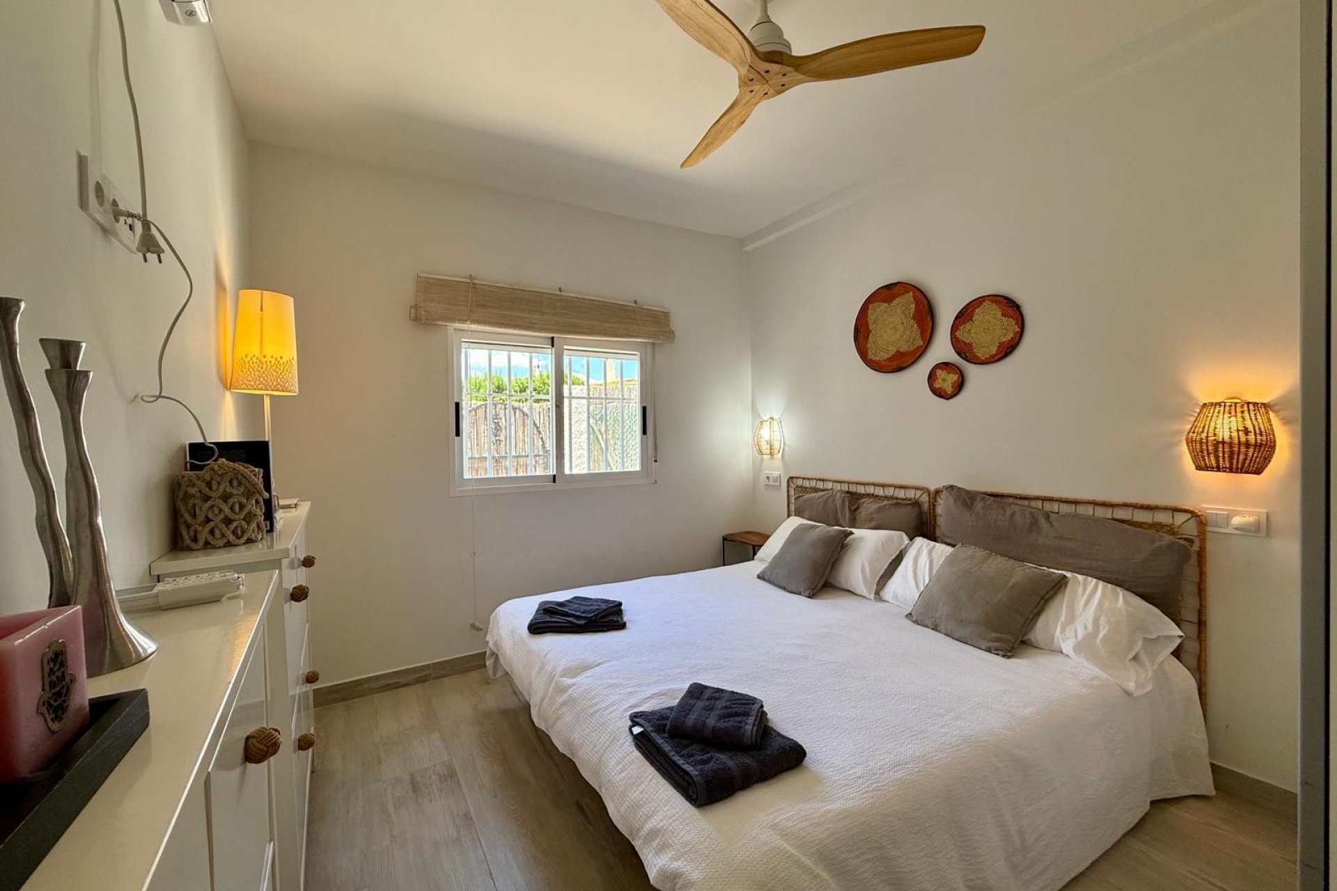 Resale - Villa - Orihuela Costa - Campoamor