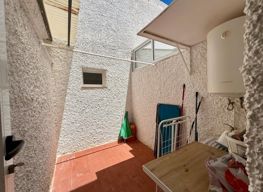 Resale - Villa - Orihuela Costa - Campoamor
