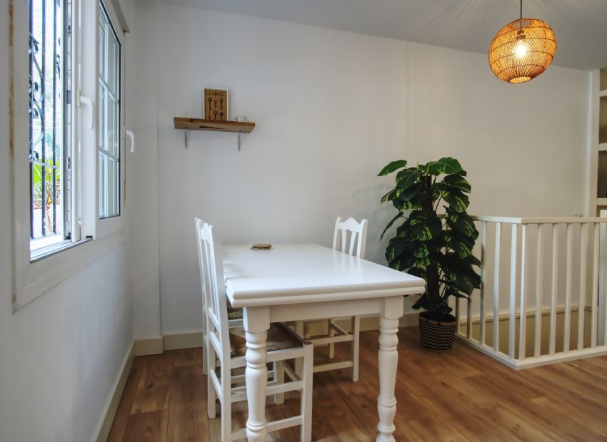 Resale - Villa - Orihuela Costa - Costa Blanca