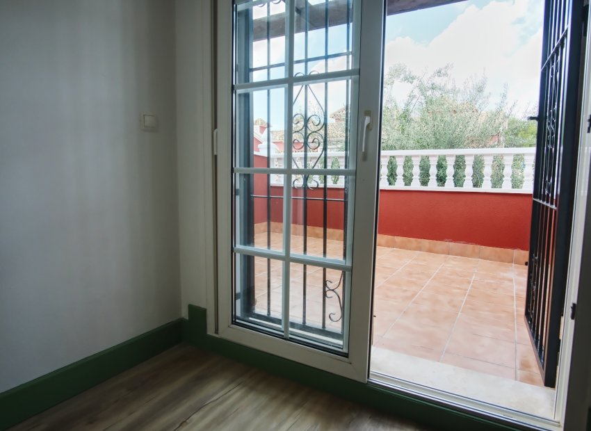 Resale - Villa - Orihuela Costa - Costa Blanca