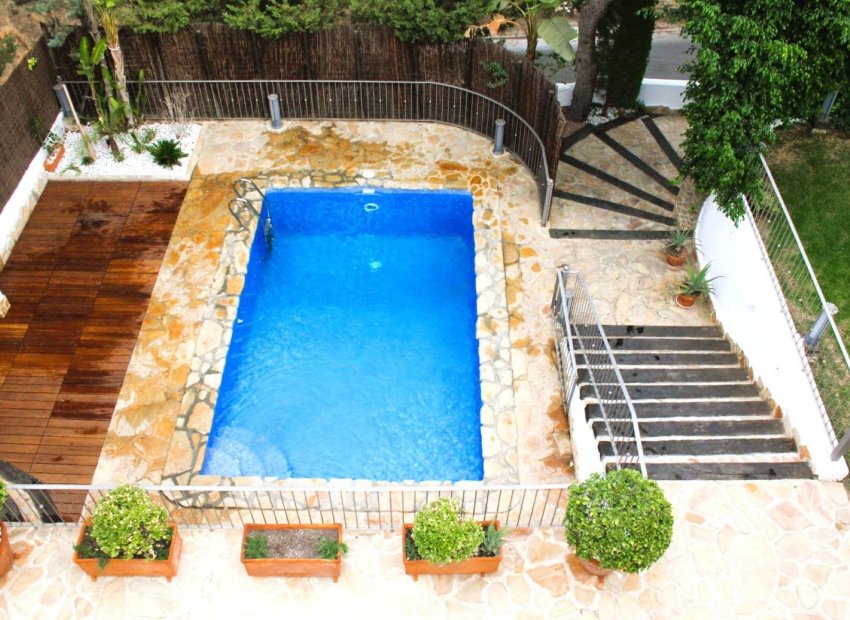 Resale - Villa - Orihuela Costa - Dehesa de campoamor