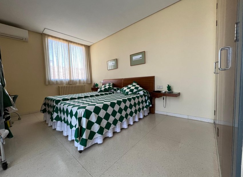 Resale - Villa - Orihuela Costa - Dehesa de campoamor