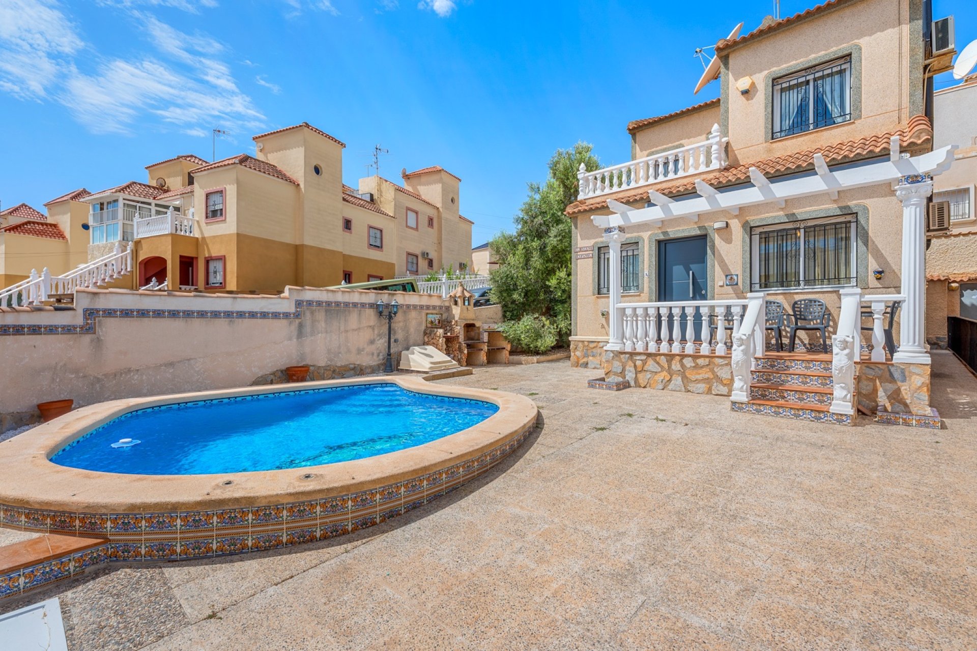 Resale - Villa - Orihuela Costa - El Galan