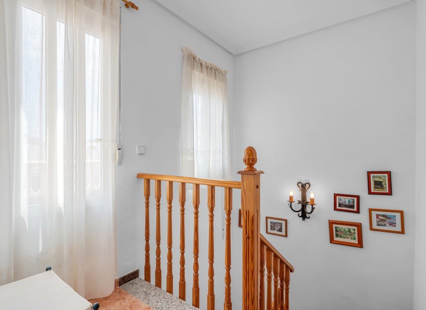 Resale - Villa - Orihuela Costa - El Galan