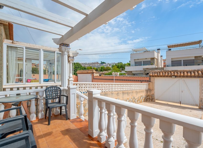 Resale - Villa - Orihuela Costa - El Galan