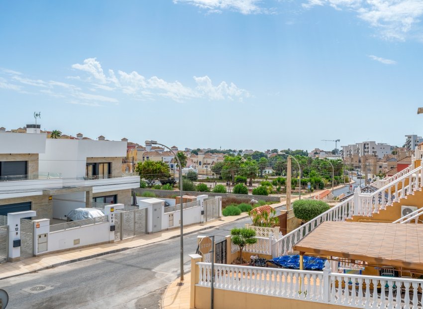 Resale - Villa - Orihuela Costa - El Galan