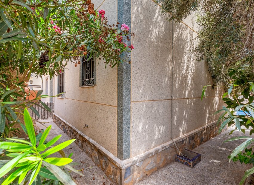 Resale - Villa - Orihuela Costa - El Galan