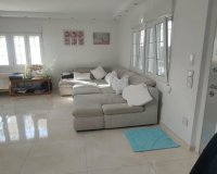 Resale - Villa - Orihuela Costa - La Zenia