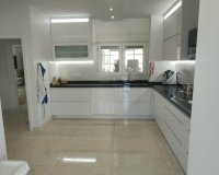 Resale - Villa - Orihuela Costa - La Zenia