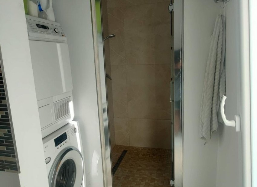 Resale - Villa - Orihuela Costa - La Zenia