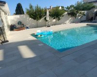 Resale - Villa - Orihuela Costa - La Zenia