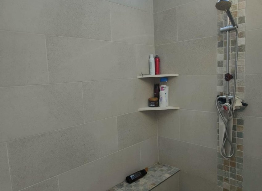 Resale - Villa - Orihuela Costa - La Zenia