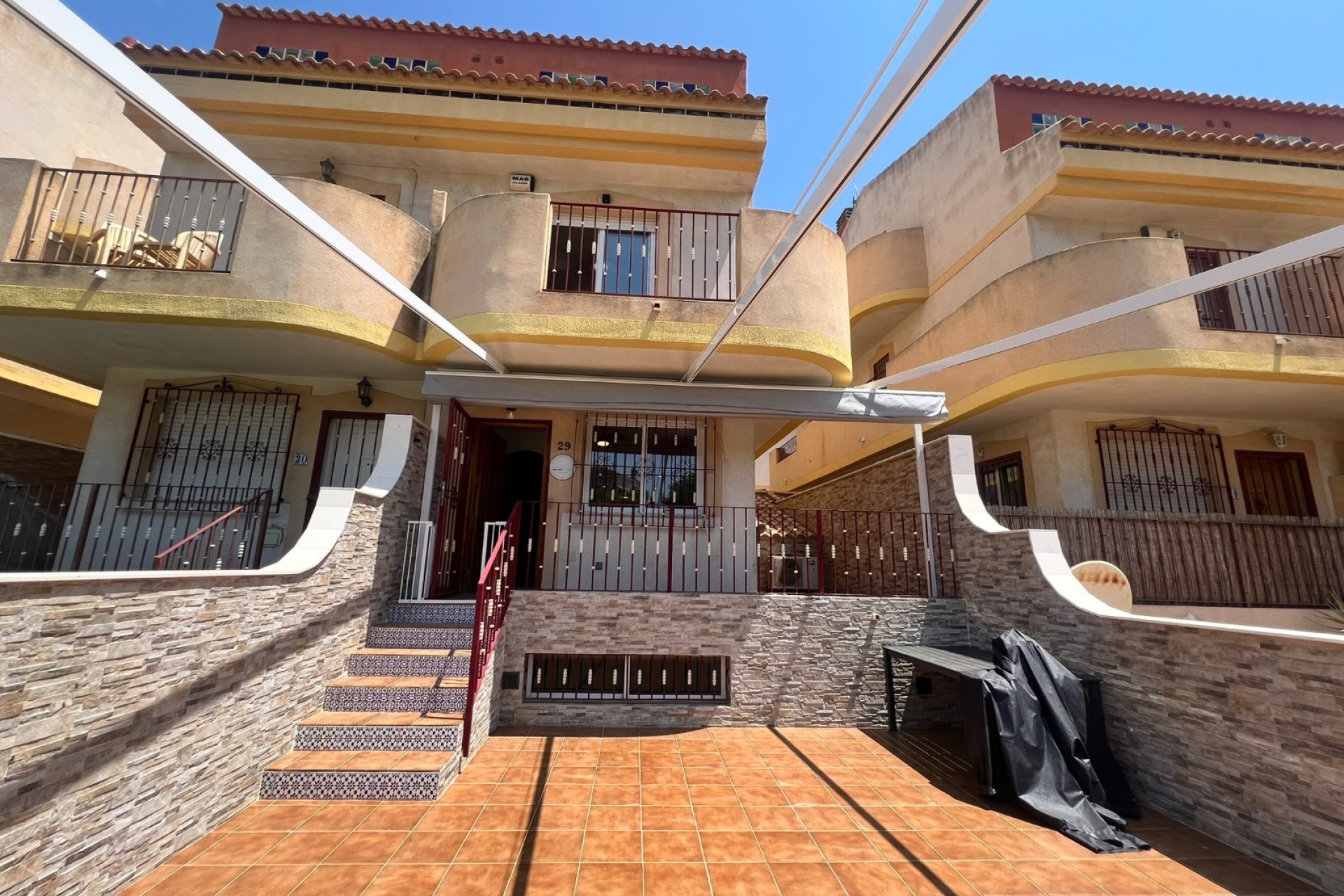 Resale - Villa - Orihuela Costa - La Zenia