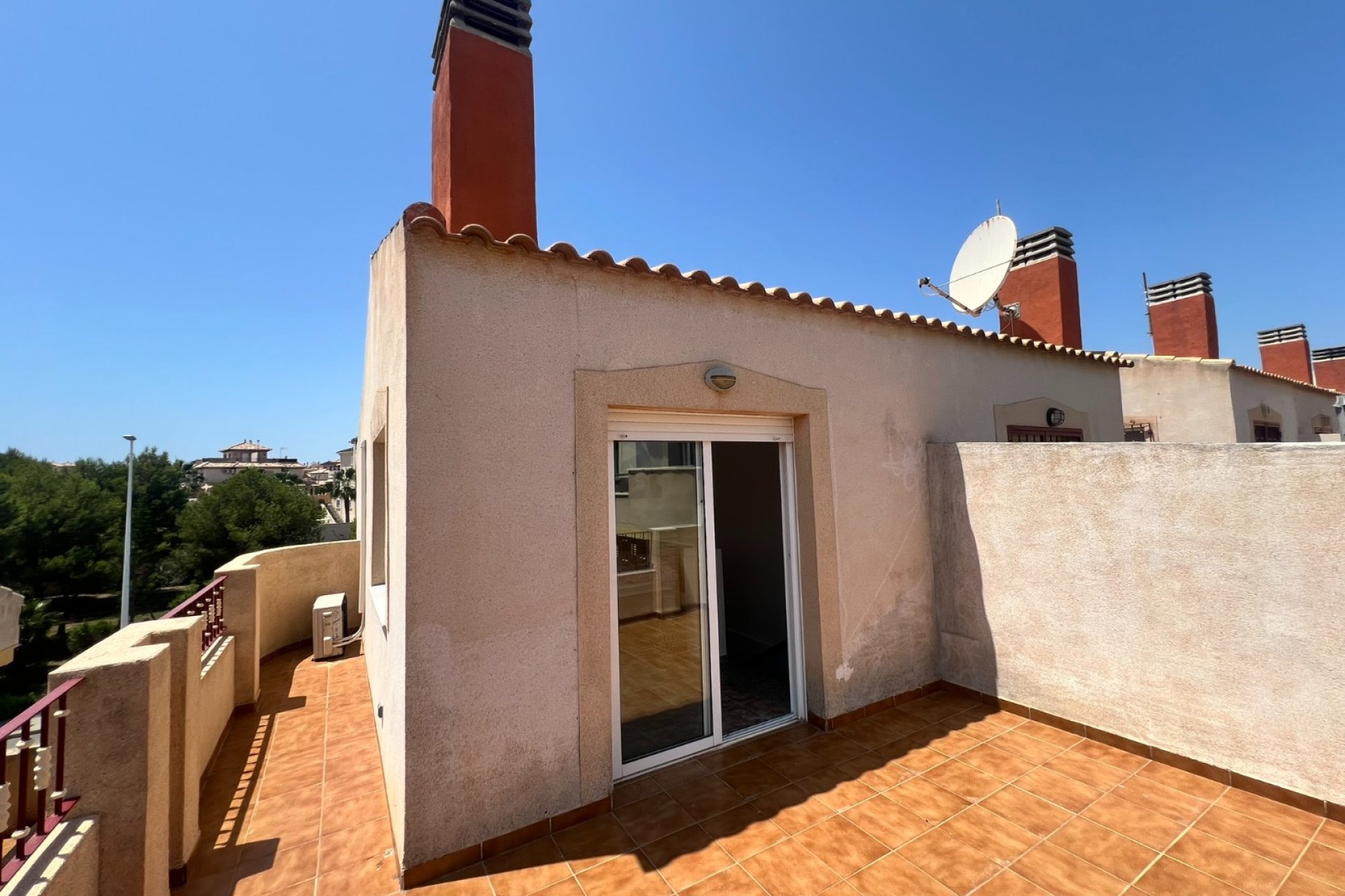 Resale - Villa - Orihuela Costa - La Zenia
