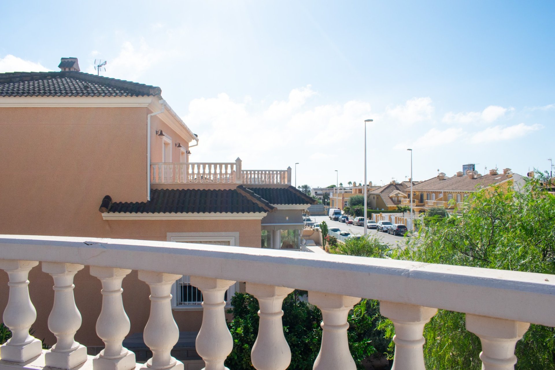 Resale - Villa - Orihuela Costa - La Zenia