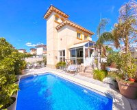 Resale - Villa - Orihuela Costa - La Zenia