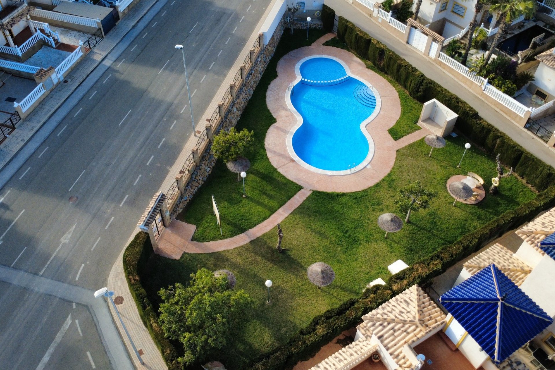 Resale - Villa - Orihuela Costa - La Zenia