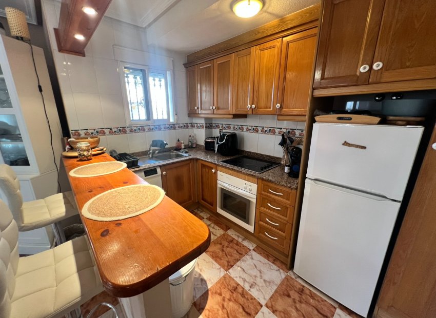 Resale - Villa - Orihuela Costa - La Zenia