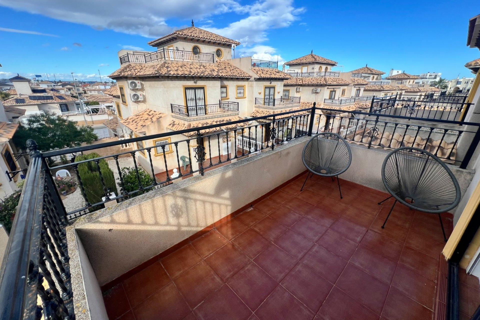 Resale - Villa - Orihuela Costa - La Zenia
