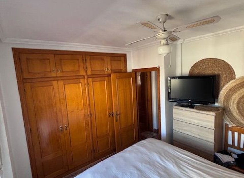 Resale - Villa - Orihuela Costa - La Zenia