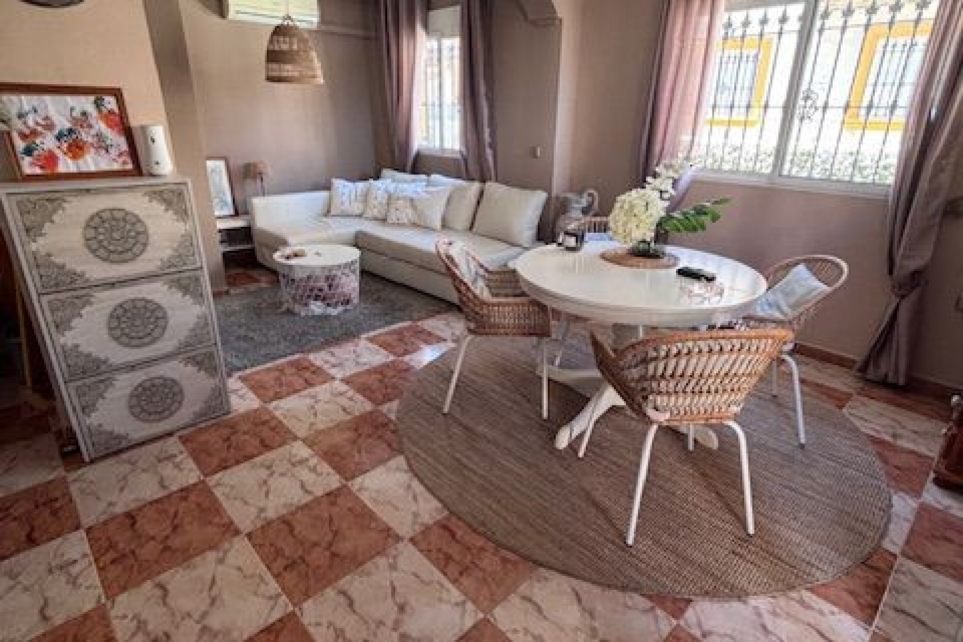 Resale - Villa - Orihuela Costa - La Zenia