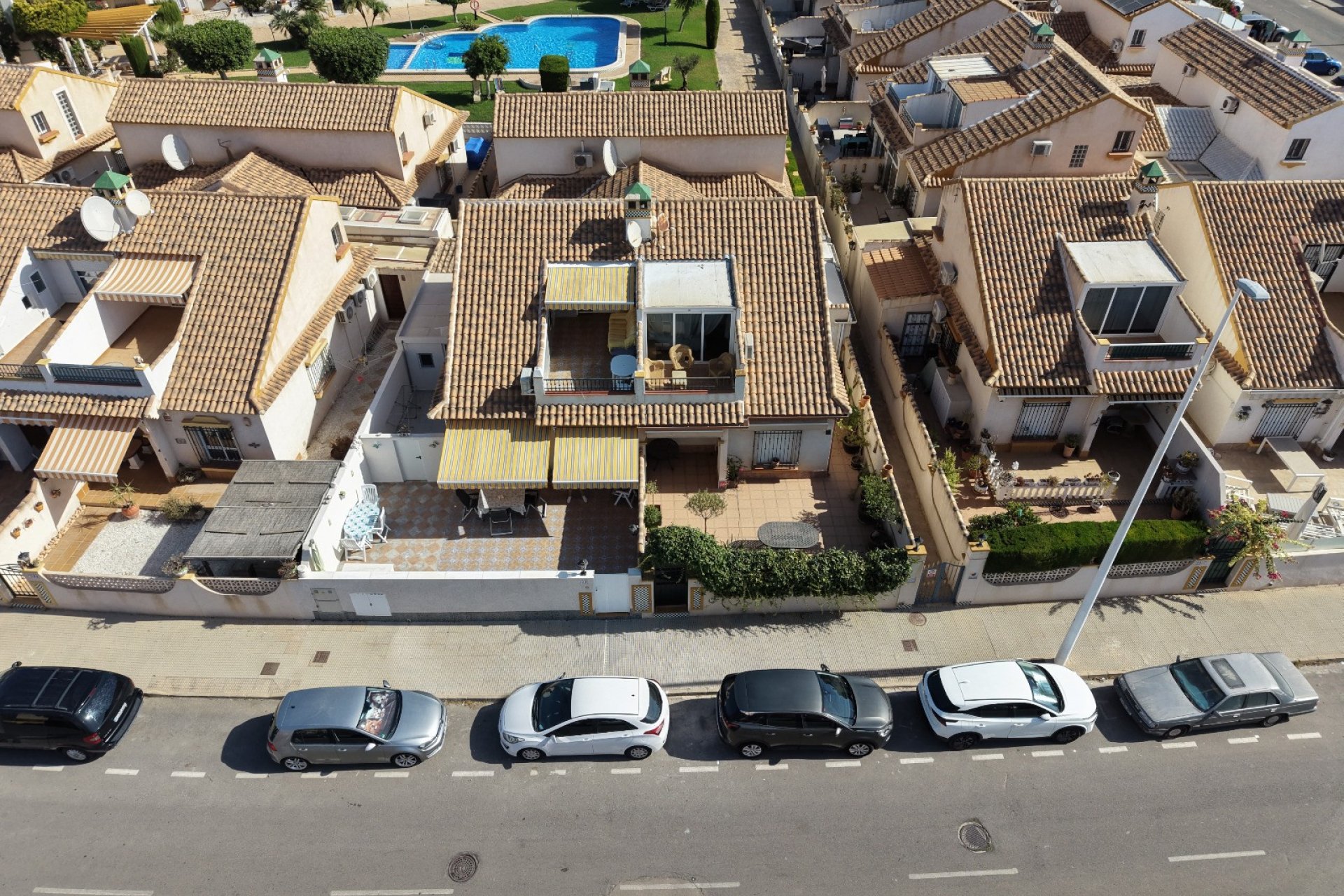 Resale - Villa - Orihuela Costa - La Zenia