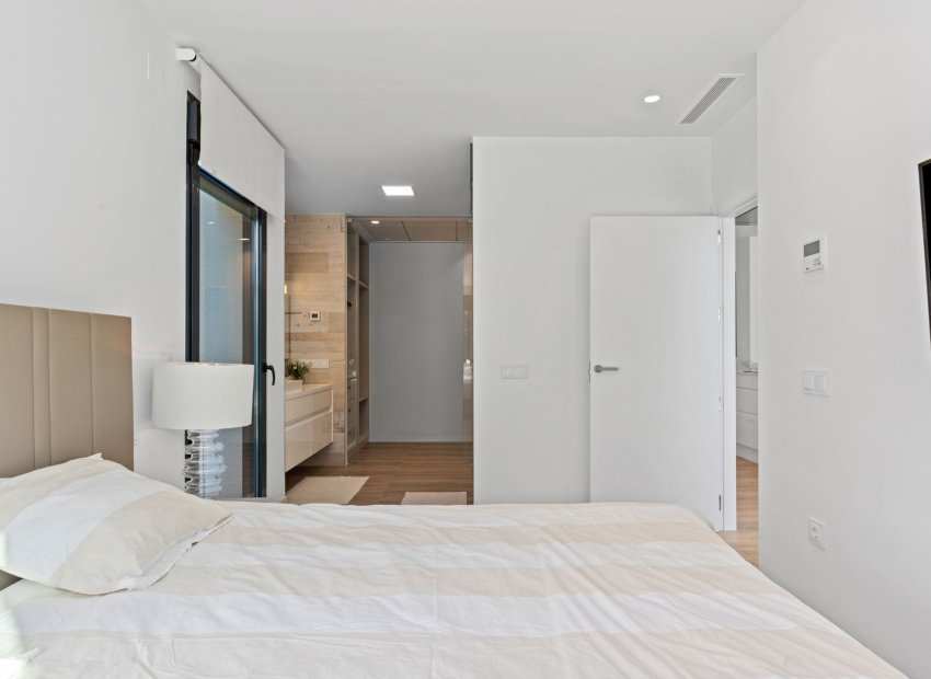 Resale - Villa - Orihuela Costa - Las Colinas golf