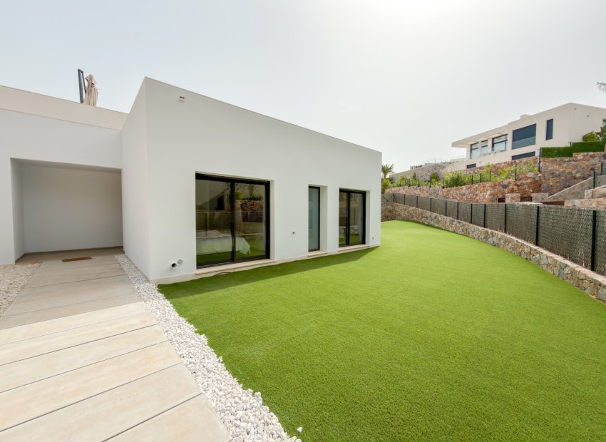 Resale - Villa - Orihuela Costa - Las Colinas golf