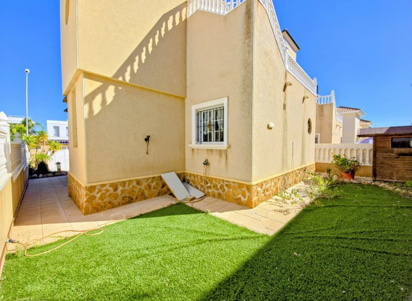 Resale - Villa - Orihuela Costa - Las Filipinas