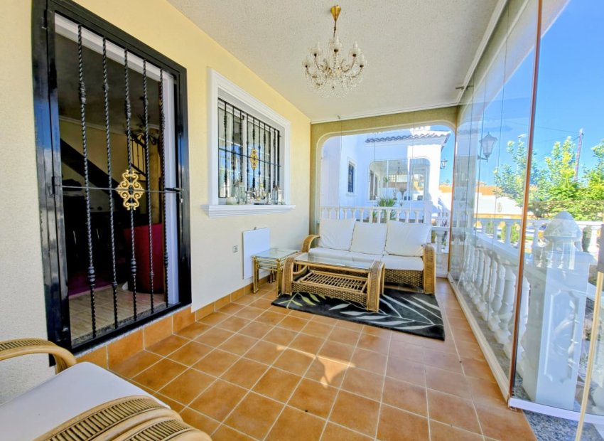 Resale - Villa - Orihuela Costa - Las Filipinas