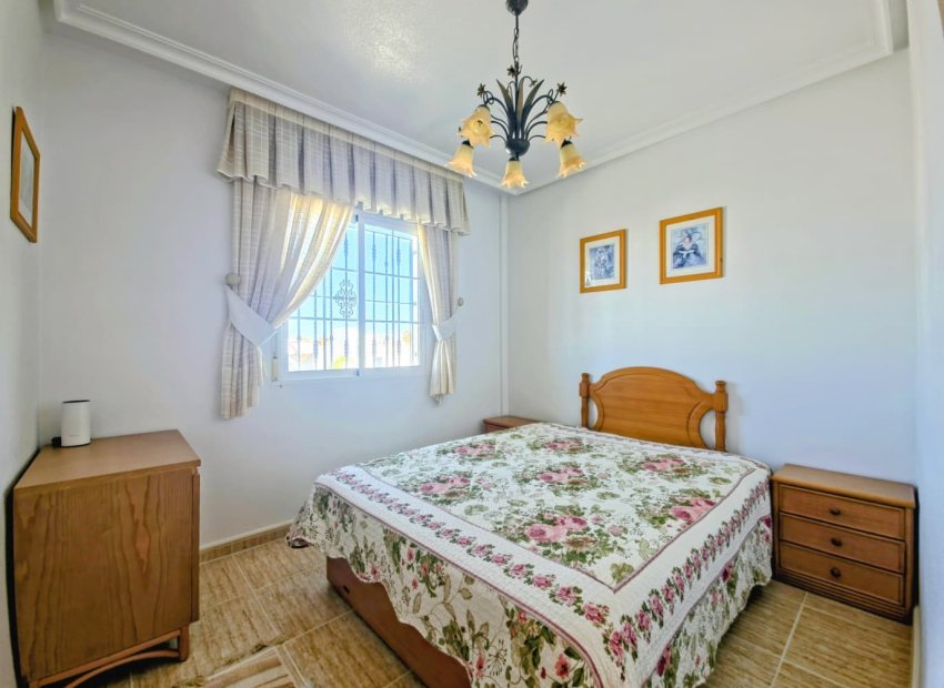 Resale - Villa - Orihuela Costa - Las Filipinas