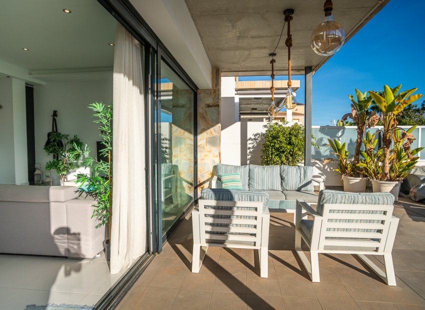 Resale - Villa - Orihuela Costa - Lomas De Cabo Roig