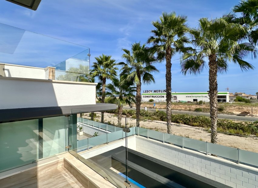 Resale - Villa - Orihuela Costa - Lomas De Cabo Roig