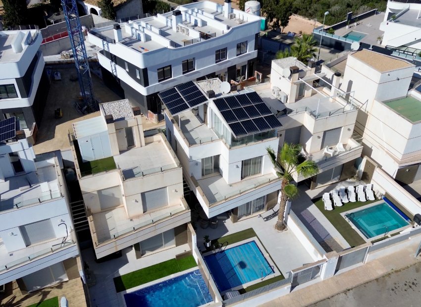 Resale - Villa - Orihuela Costa - Lomas De Cabo Roig