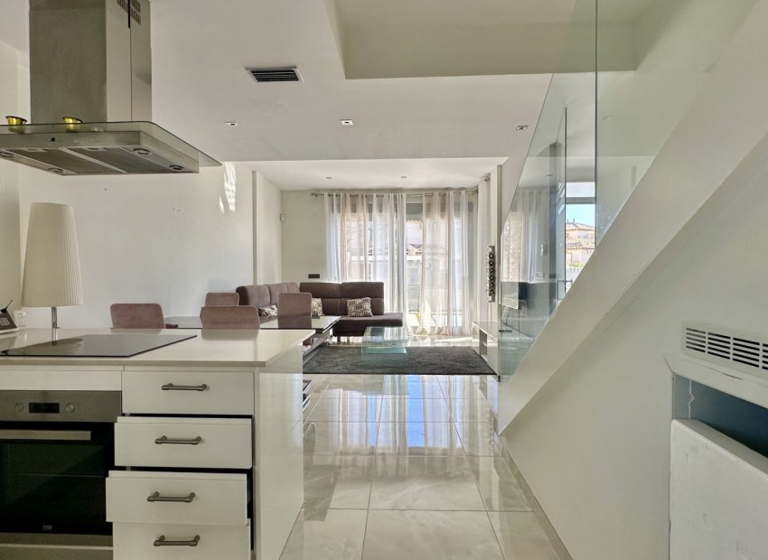 Resale - Villa - Orihuela Costa - Lomas De Cabo Roig