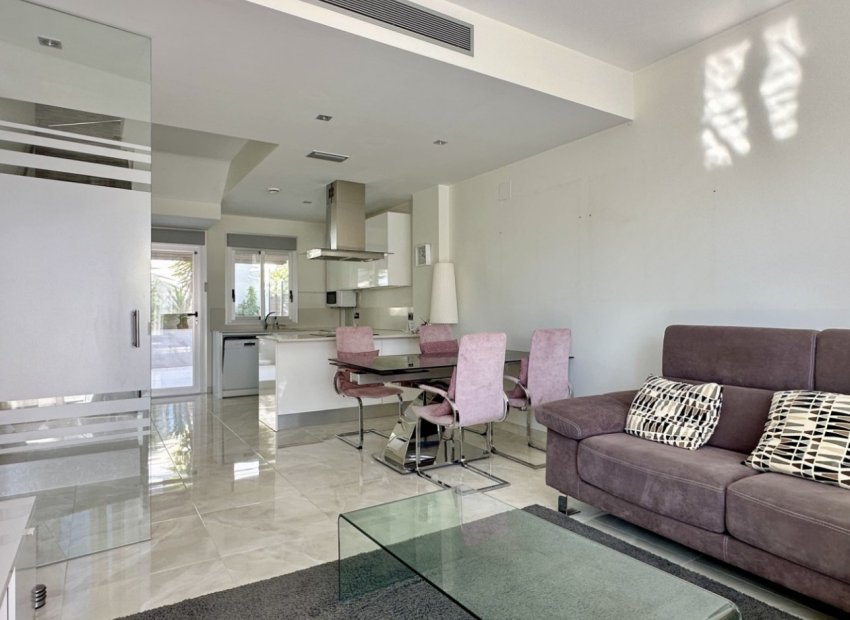 Resale - Villa - Orihuela Costa - Lomas De Cabo Roig