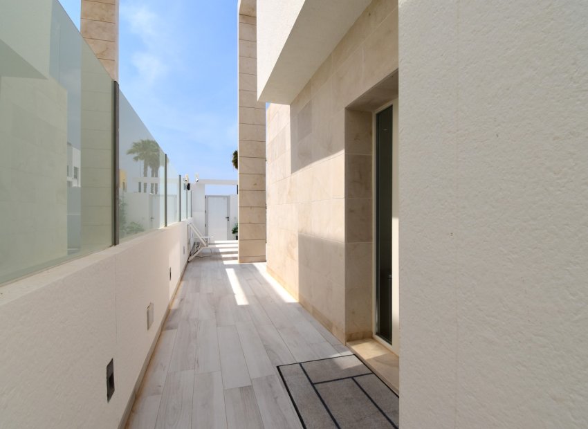Resale - Villa - Orihuela Costa - Lomas De Cabo Roig