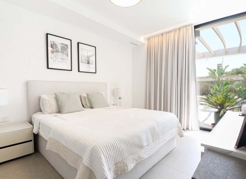 Resale - Villa - Orihuela Costa - Lomas De Cabo Roig