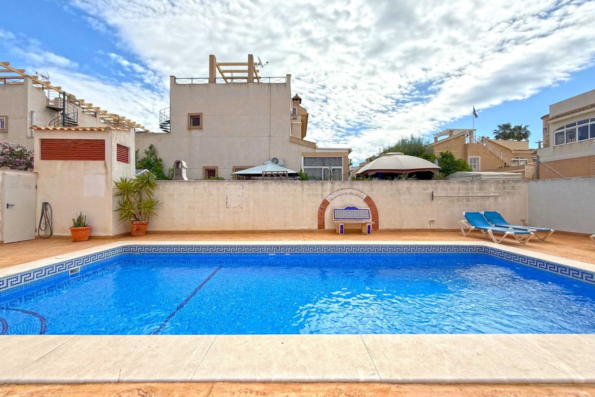 Resale - Villa - Orihuela Costa - Los Altos